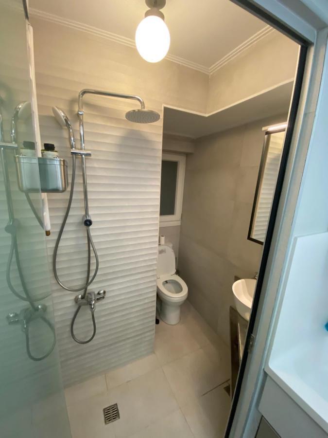 Minimalist Studio Behind Hilton Hotel Atenas Exterior foto